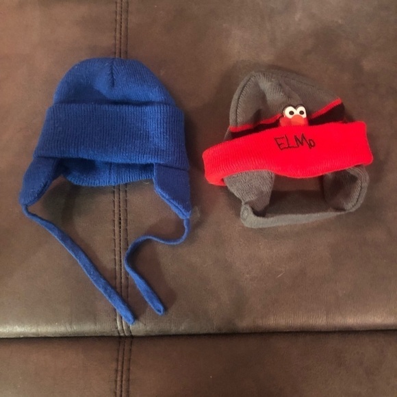 2 Toddler Toques - Picture 1 of 7